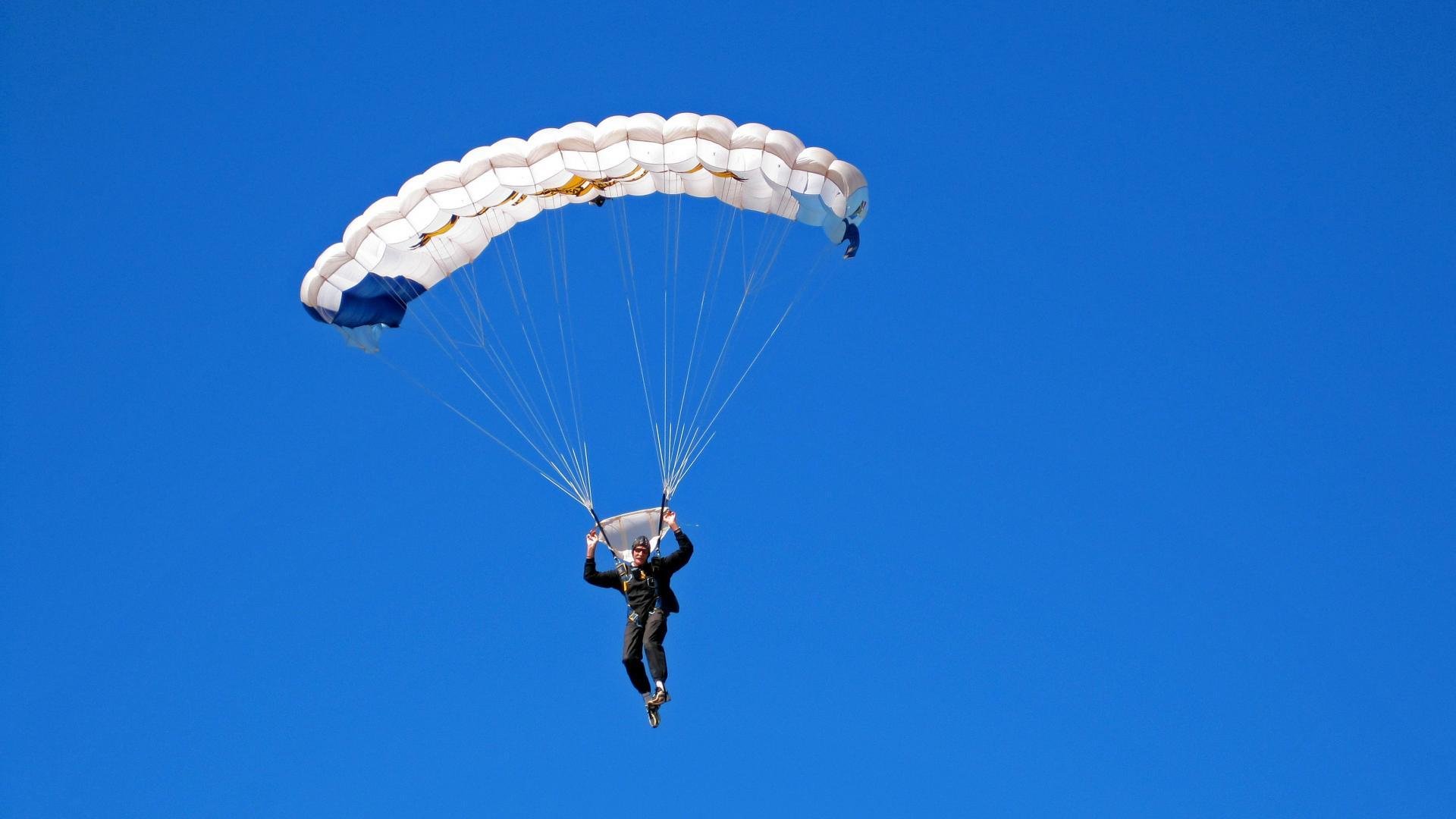 般尼茅斯主场高歌，将胜利进行到底！，般尼茅夫